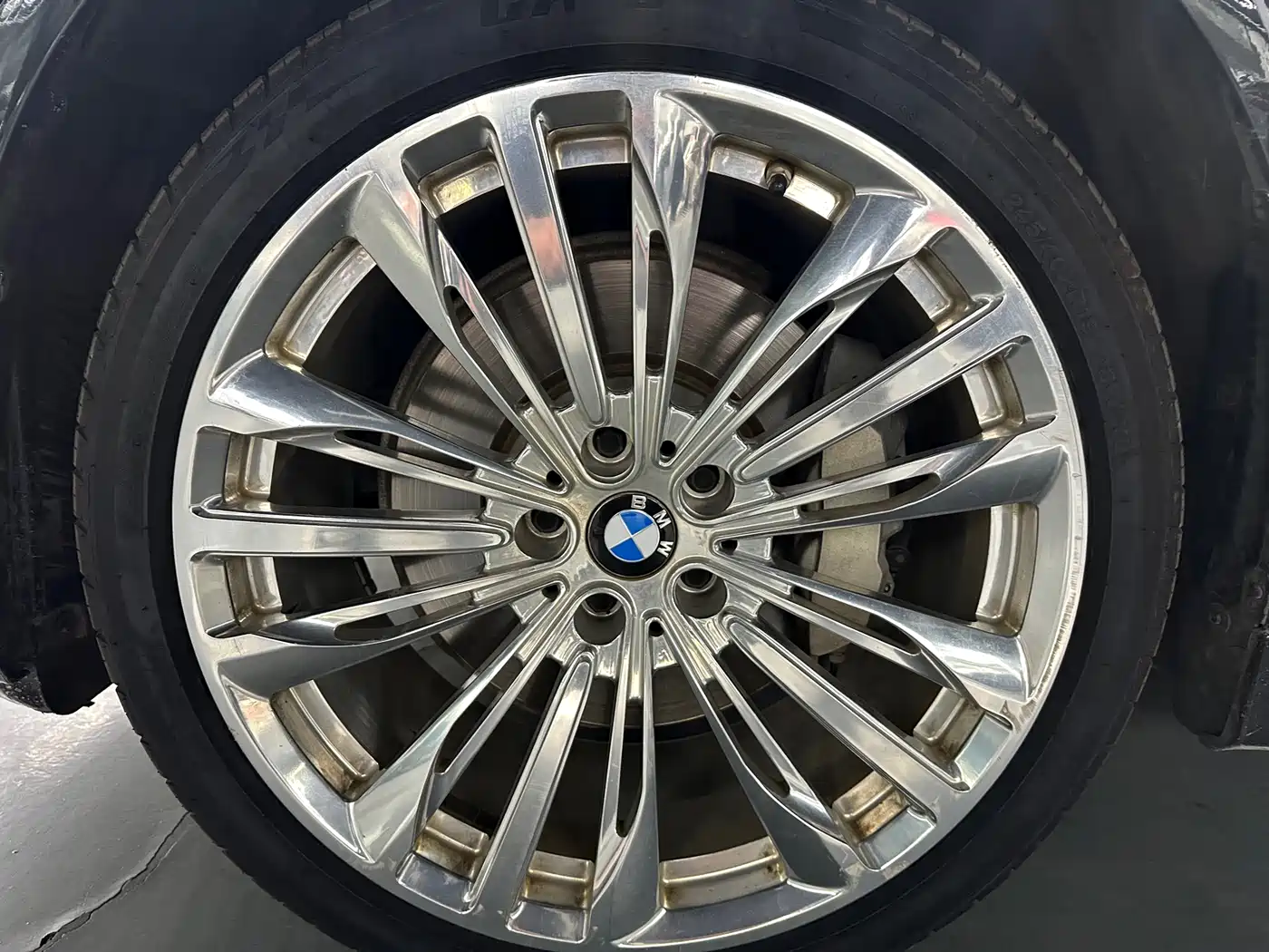 BMW 5 SERIES NEW ENERGY