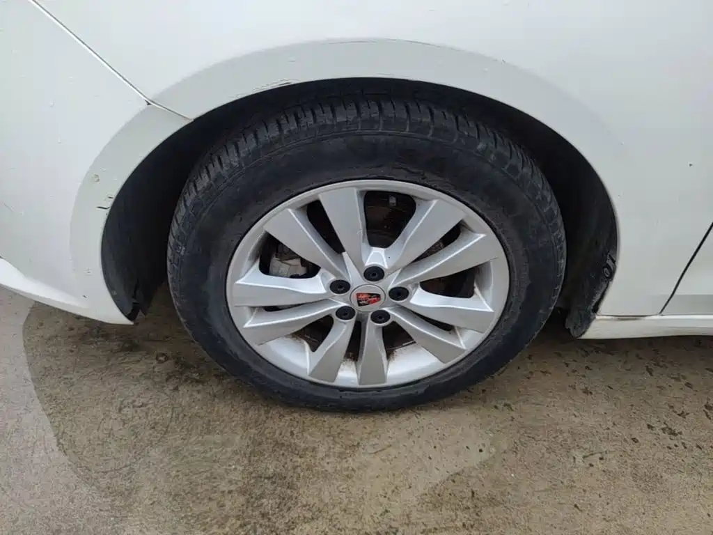 Roewe 360 2016 2015 1.5L Automatic Luxury