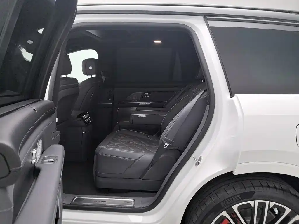 NIO ES8 2025 2025 Base Model