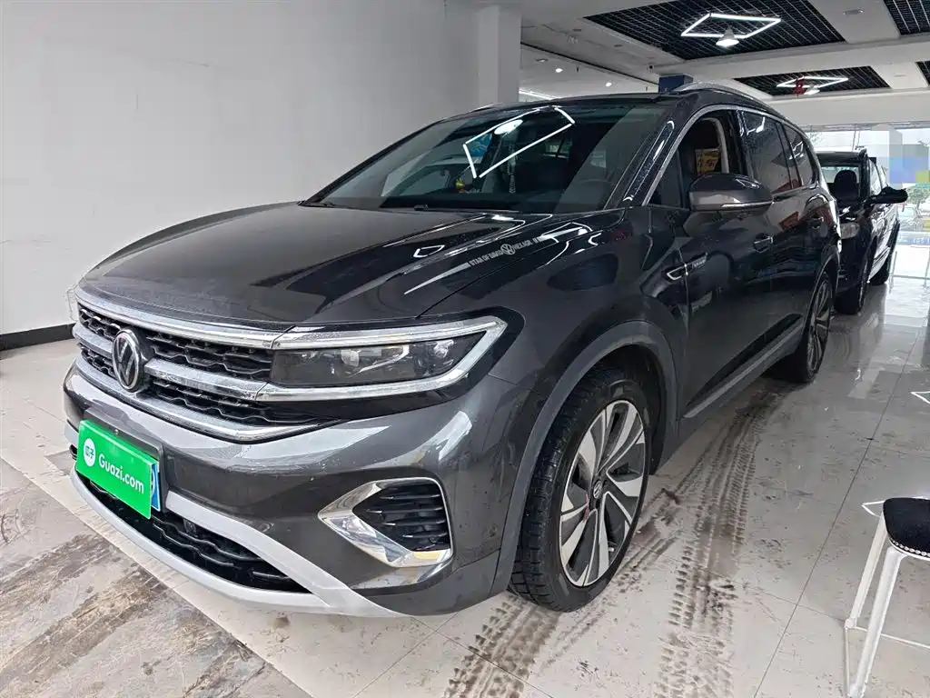 Volkswagen Talagon 2023 Facelift 380TSI 4WD Luxury Premium Pro Edition 6-Seater фото 2