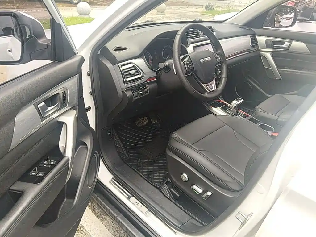 Haval H2 2018 2018 Blue Label 1.5T DCT 2WD Luxury