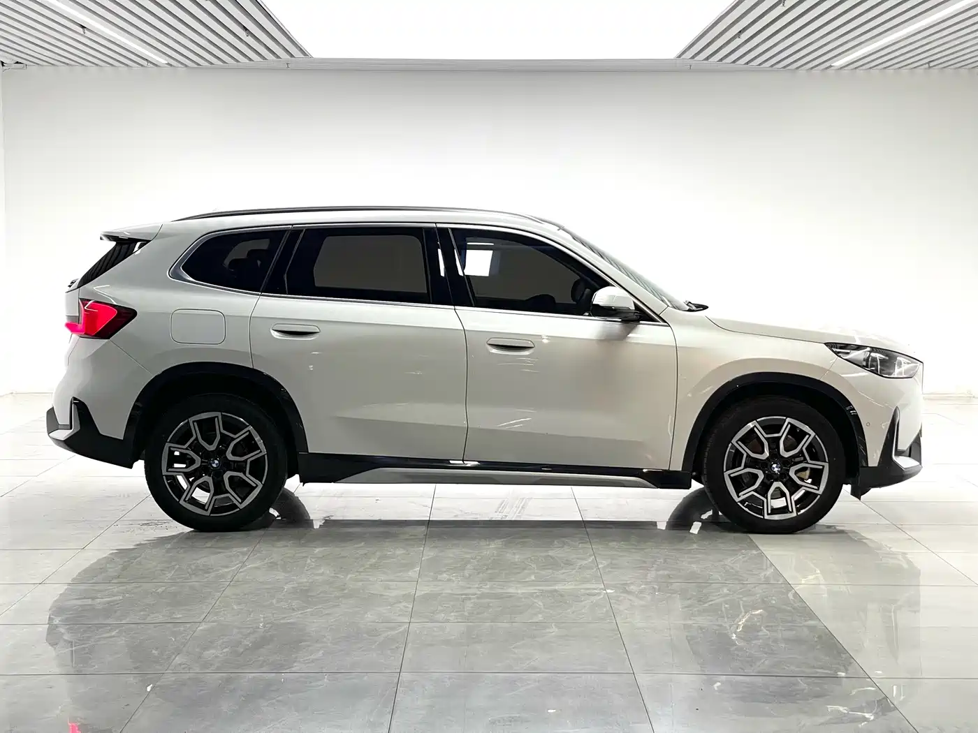 BMW X1 2025 2024 sDrive25Li X Design Package