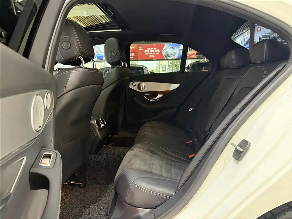 Mercedes-Benz C-Class 2017 Facelift C 200 Sport Edition фото 12
