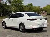 Фото 7 - Mazda Mazda 3