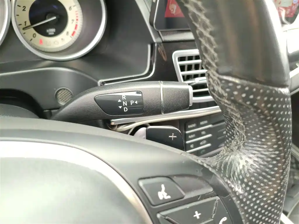 Mercedes-Benz E-Class 2015 Facelift E 180 L Sport фото 14