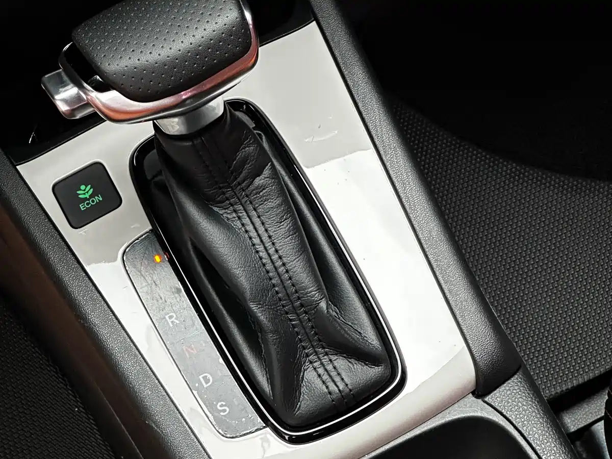 Photo 4 - Honda Fit