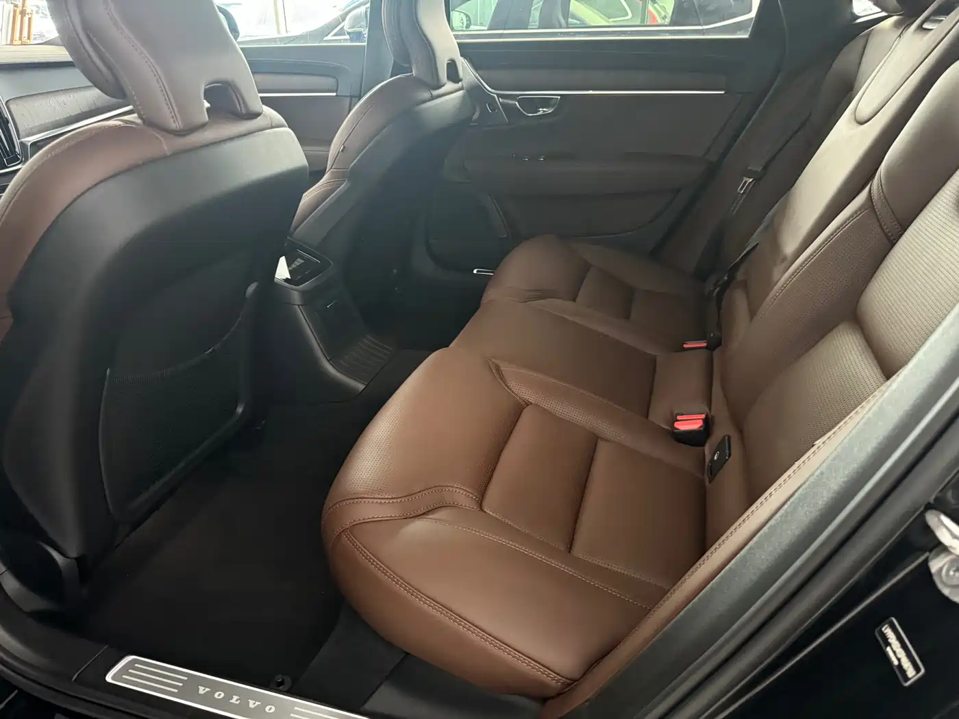 VOLVO S90 PLUG IN HYBRID