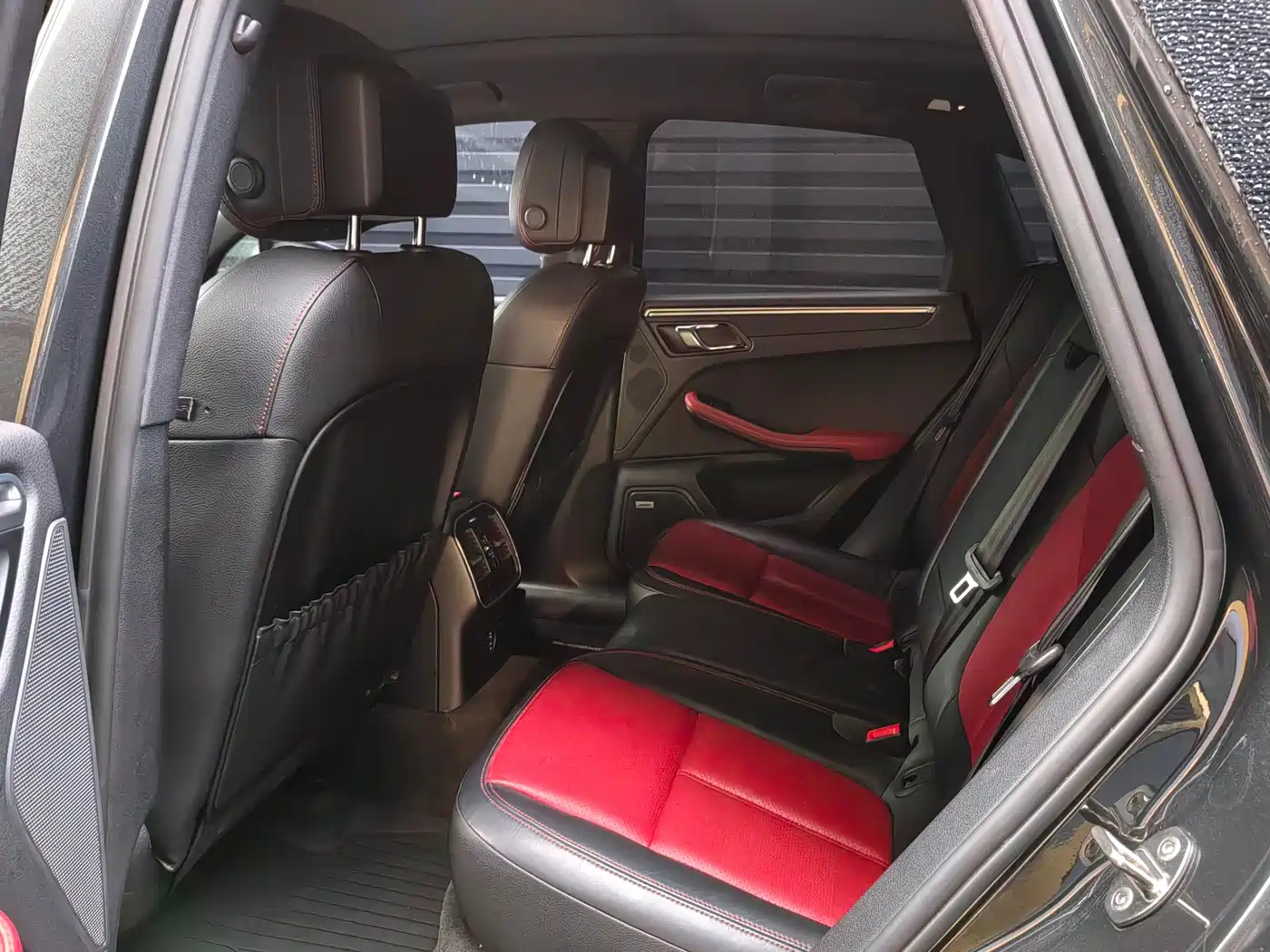 Porsche Macan 2021 Macan 2.0T фото 9