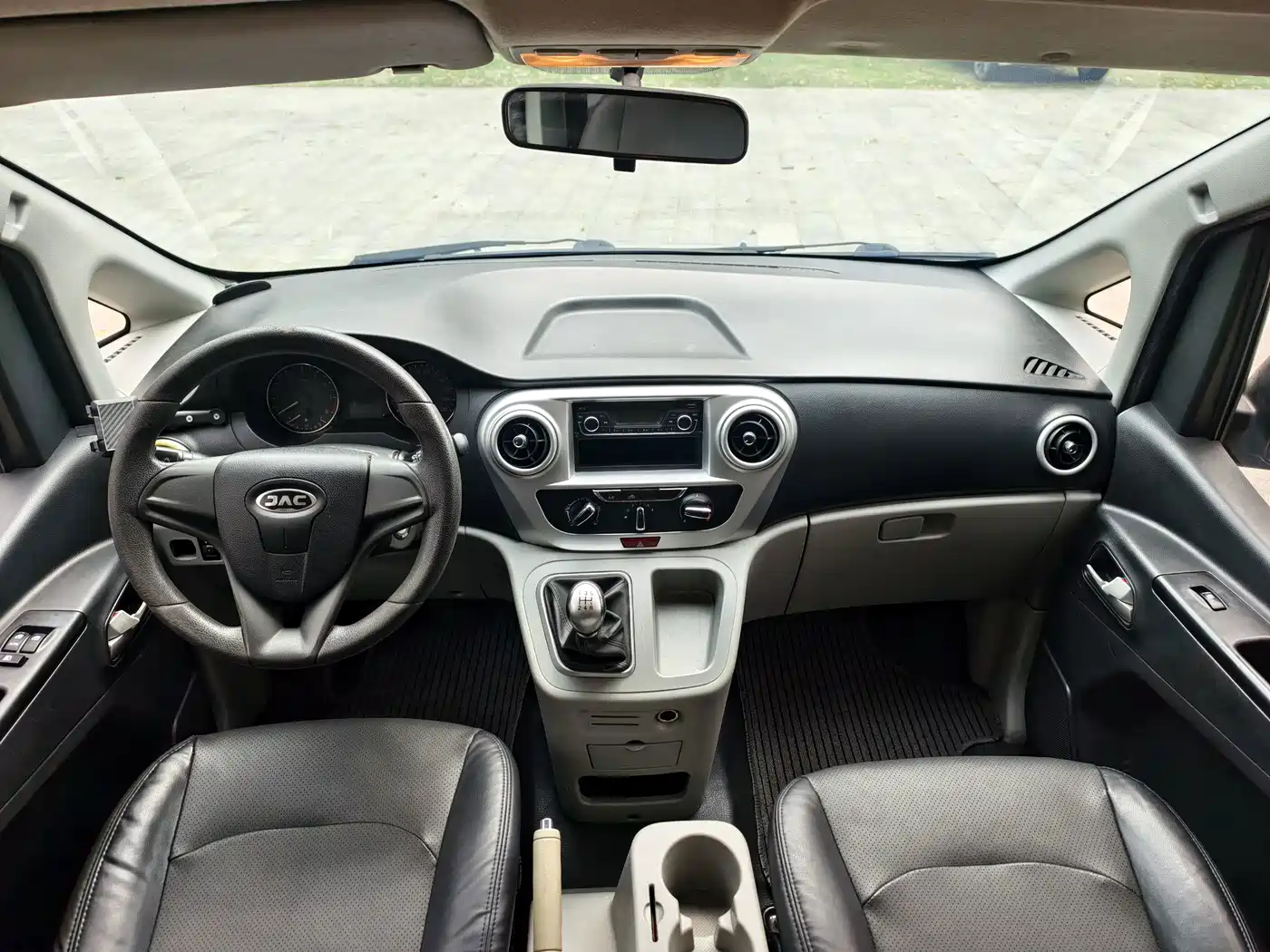 JAC Refine M3 2019 2019 1.6L Express Edition