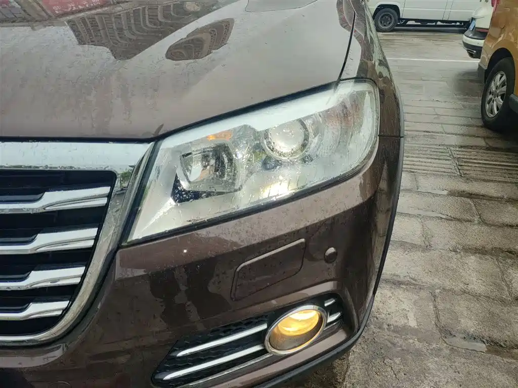 Haval H6 2015 Sport 1.5T Automatic 2WD Premium фото 16