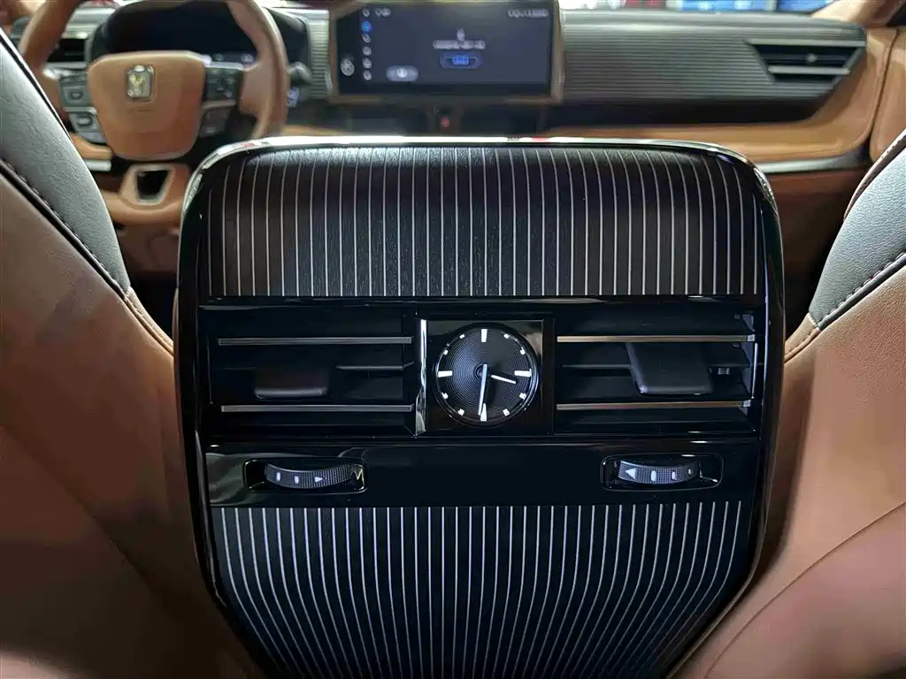 Shiji 2024 3.5L PHEV Base Edition фото 16