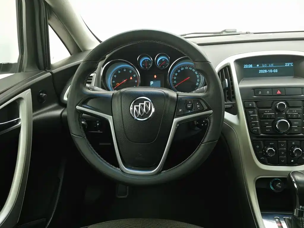 Photo 11 - Buick Excelle