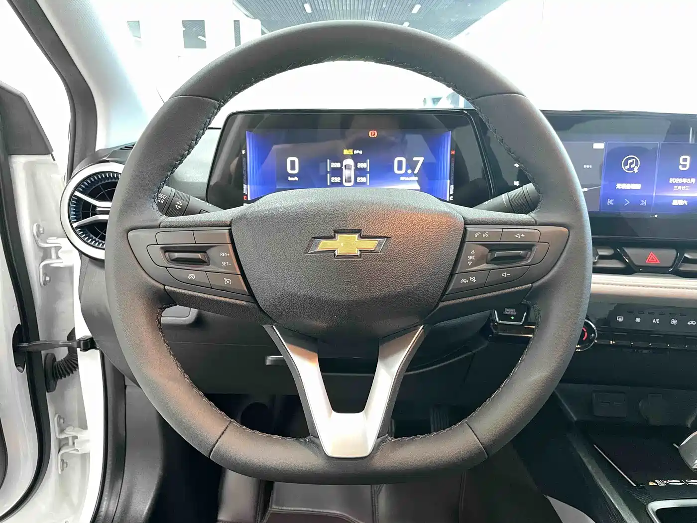 Chevrolet Monza 2023 1.5L Dual-Clutch Enjoyment Edition фото 8