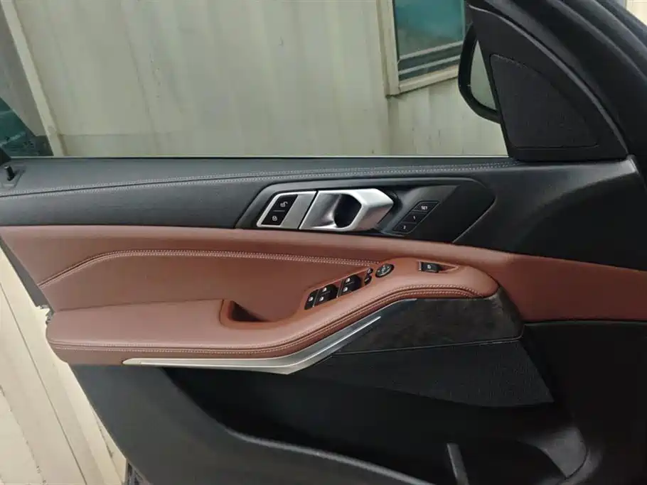 BMW X5 (Import) 2019 xDrive40i M Sport Package фото 7