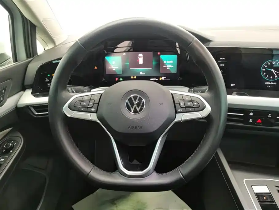 Volkswagen Golf 2021 280TSI DSG Pro фото 15
