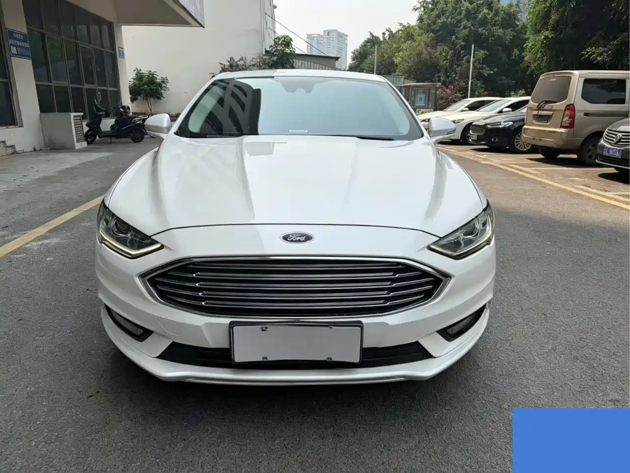 FORD MONDEO