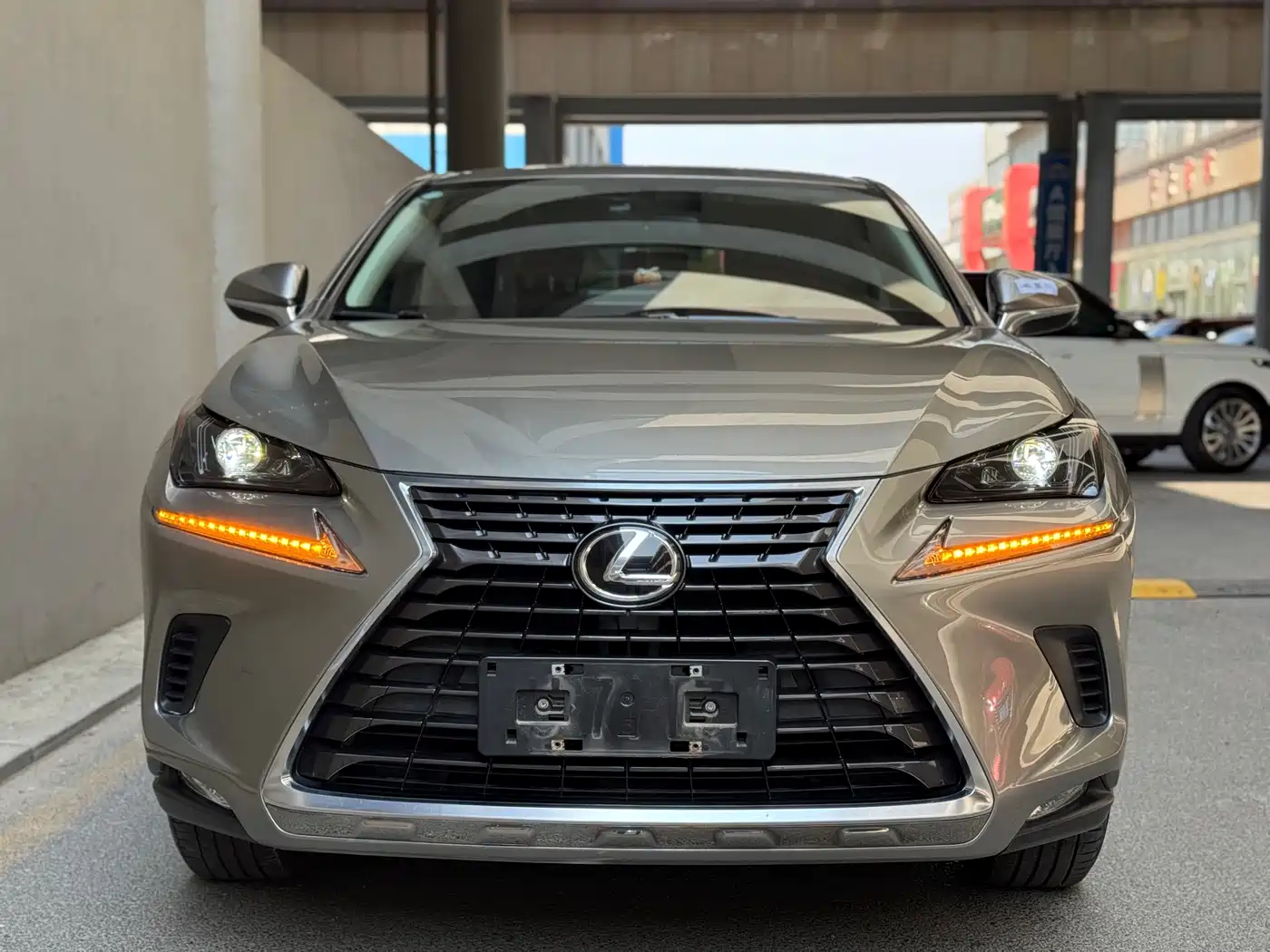 Lexus NX 2020 200 FWD Sharp Edition China VI фото 2