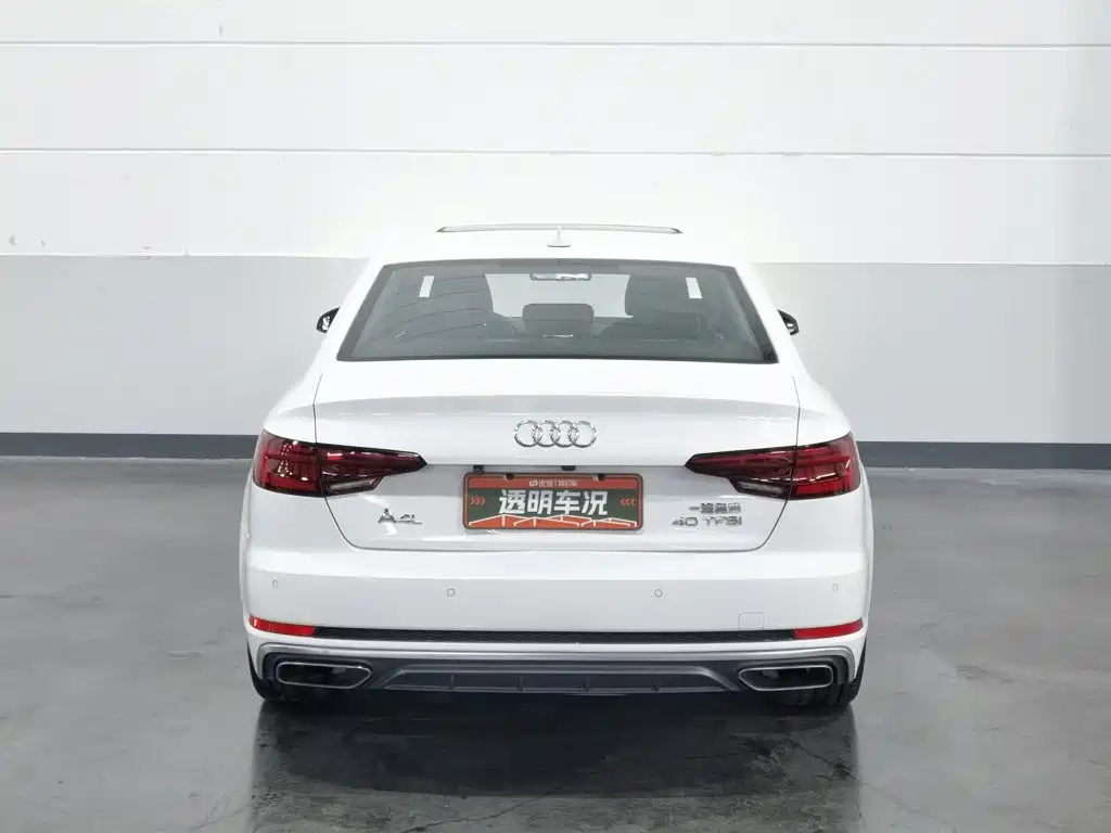 Фото 4 - Audi A4L