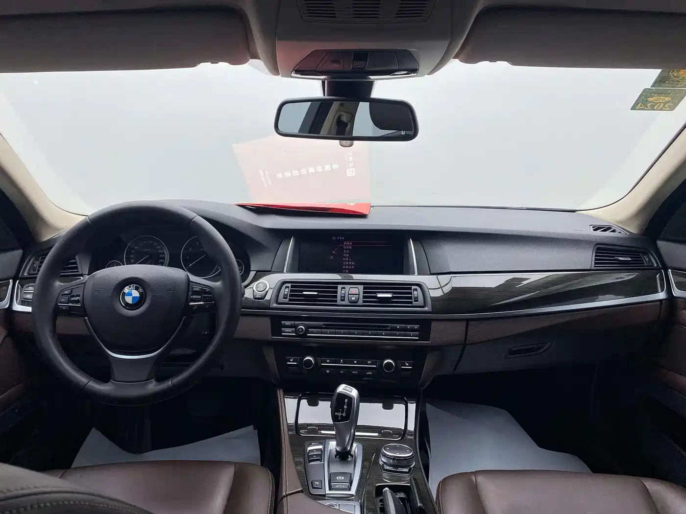 BMW 5 Series 2014 525Li Luxury Design Package фото 20