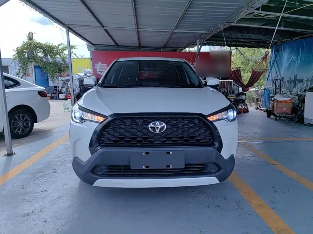 Фото 3 - Toyota Corolla Cross