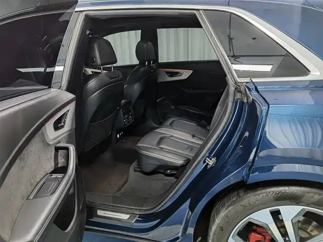 Audi Q8 2019 2019 55 TFSI Supreme Limited Edition
