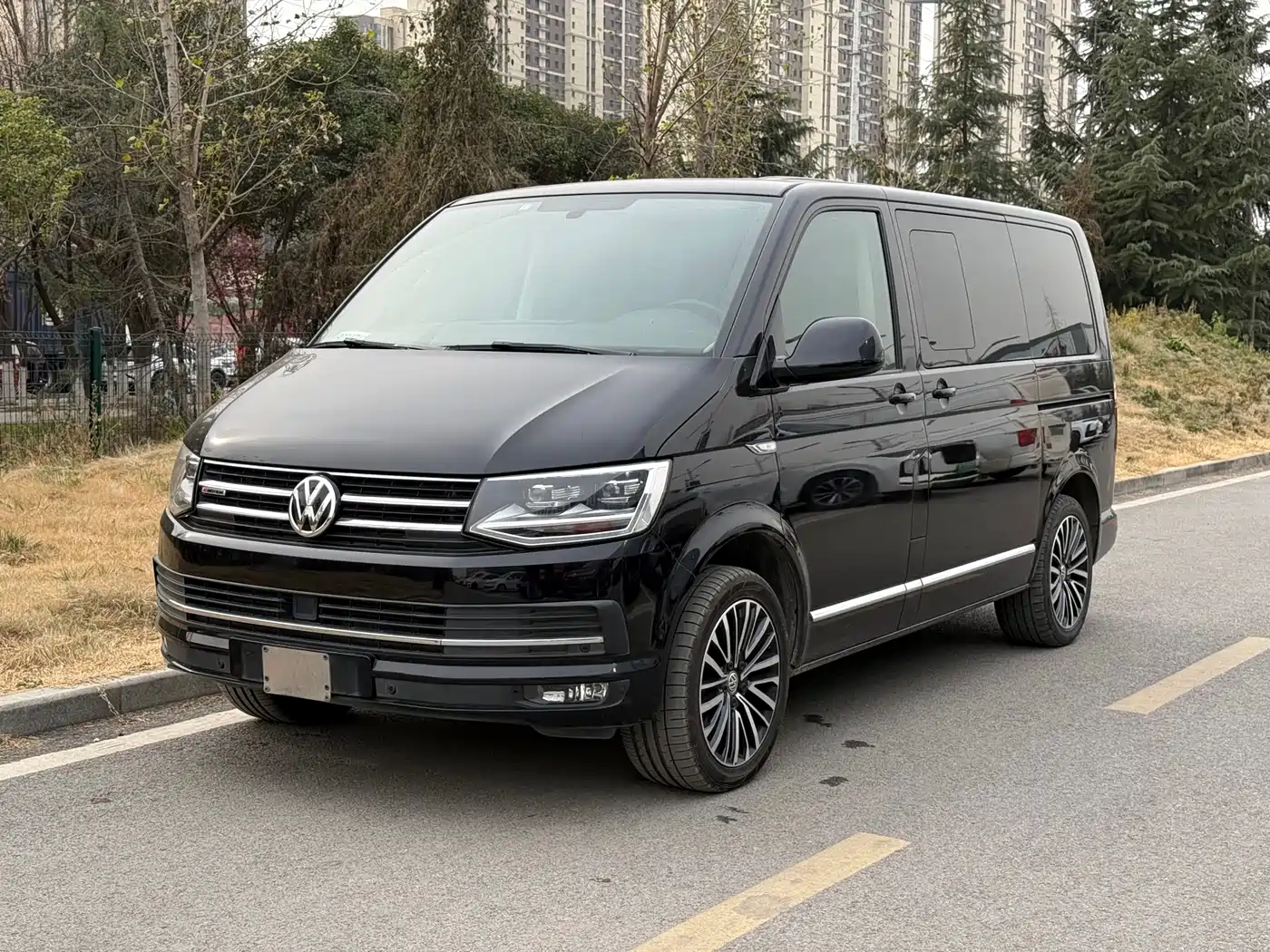 Volkswagen Multivan 2018 2.0TSI 4WD Premium Edition 7-Seater