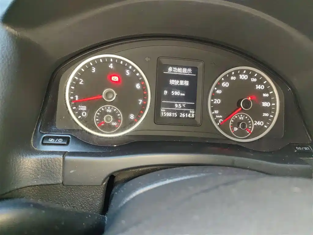 Volkswagen Tiguan 2015 1.8TSI Automatic 2WD Comfortline фото 5