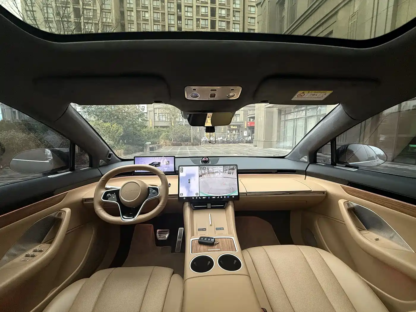 Фото 4 - Zhijie Luxeed R7