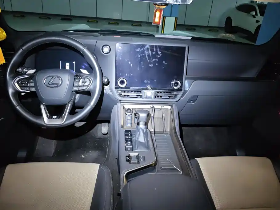 Lexus GX 2024 2024 OVERTRAIL Summit Edition