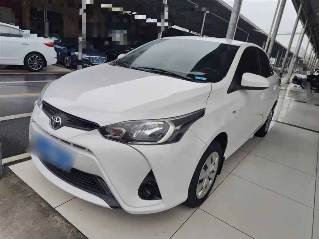 Toyota YARiS L Zhi Xiang 2017 1.5E CVT Charming Edition фото 2