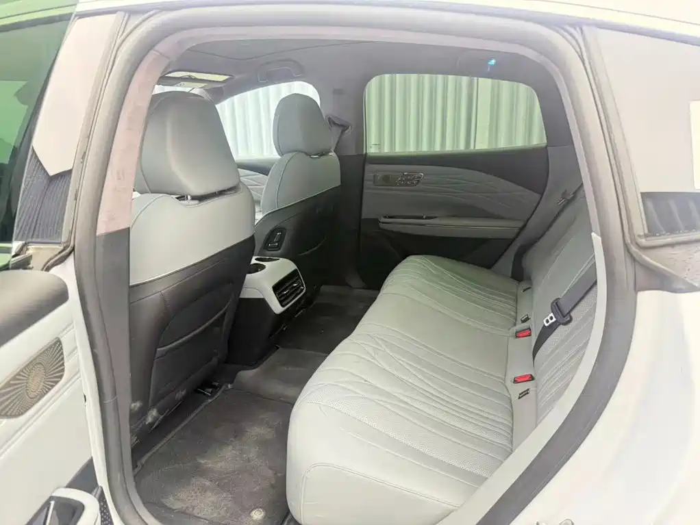 Geely Galaxy Galaxy E8 2025 2025 700km Long Voyage Smart Drive Edition