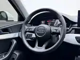 Photo 10 - Audi A4L