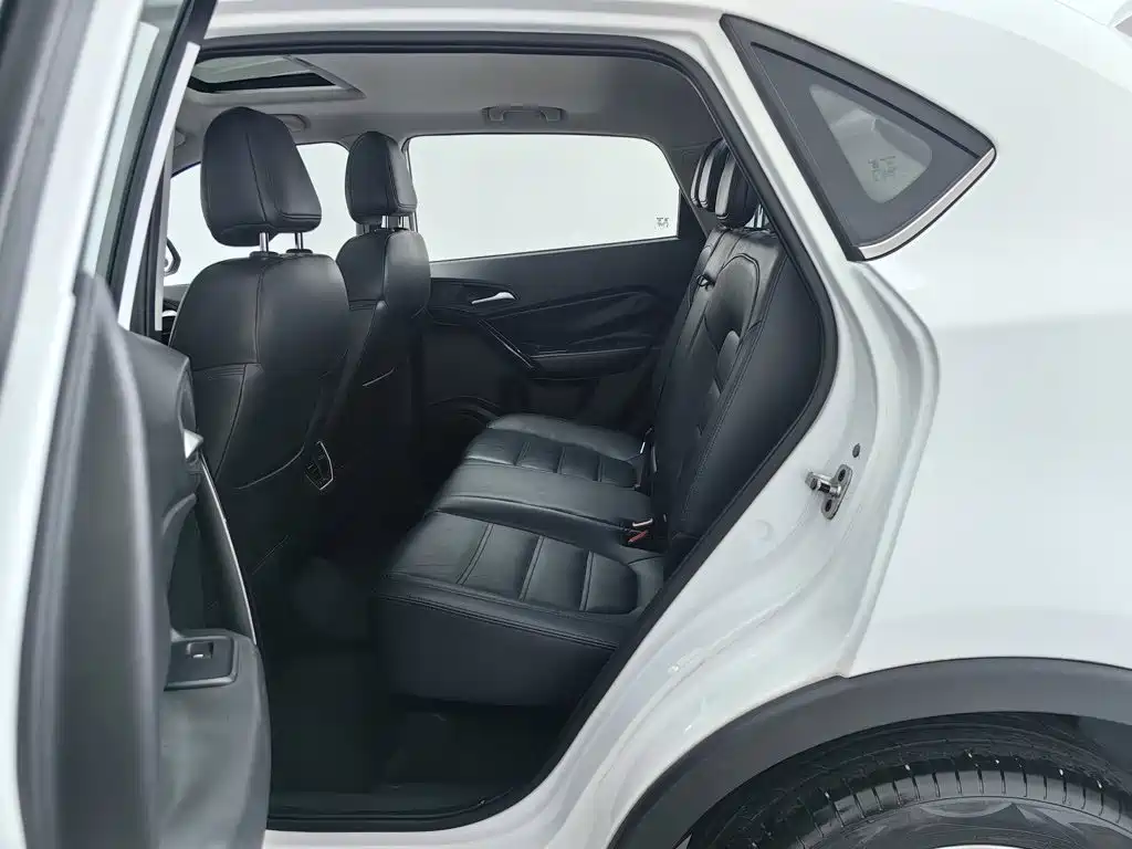 MG Roewe RX5 2016 2015 1.5TGI TST Luxury Edition