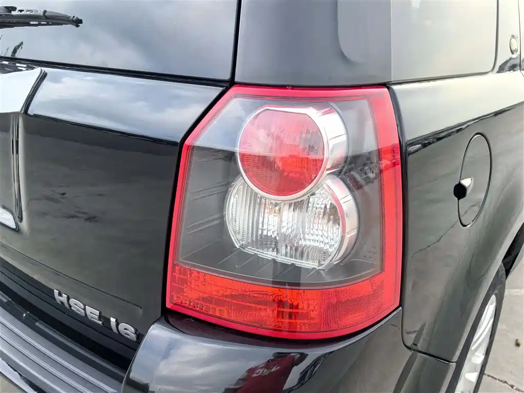 Land Rover Freelander 2 2010 3.2 i6 Automatic HSE Petrol фото 13