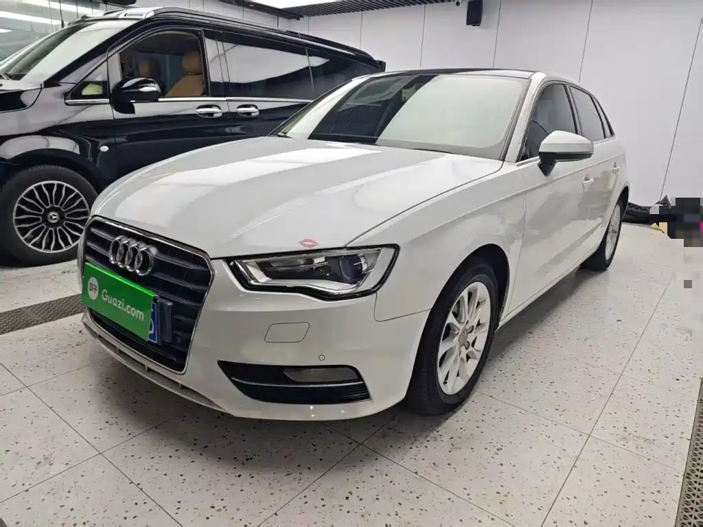 Фото 2 - Audi A3