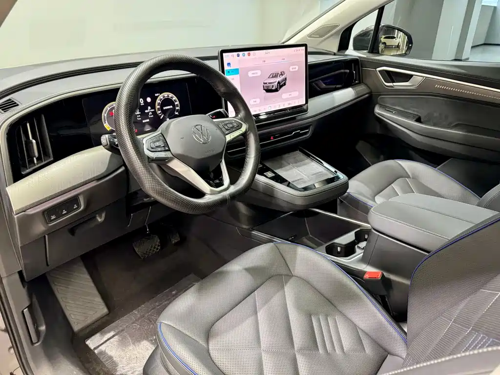 Volkswagen Talagon 2026 2025 450TSI R-Line 6-Seater