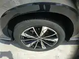 Фото 23 - Roewe RX5