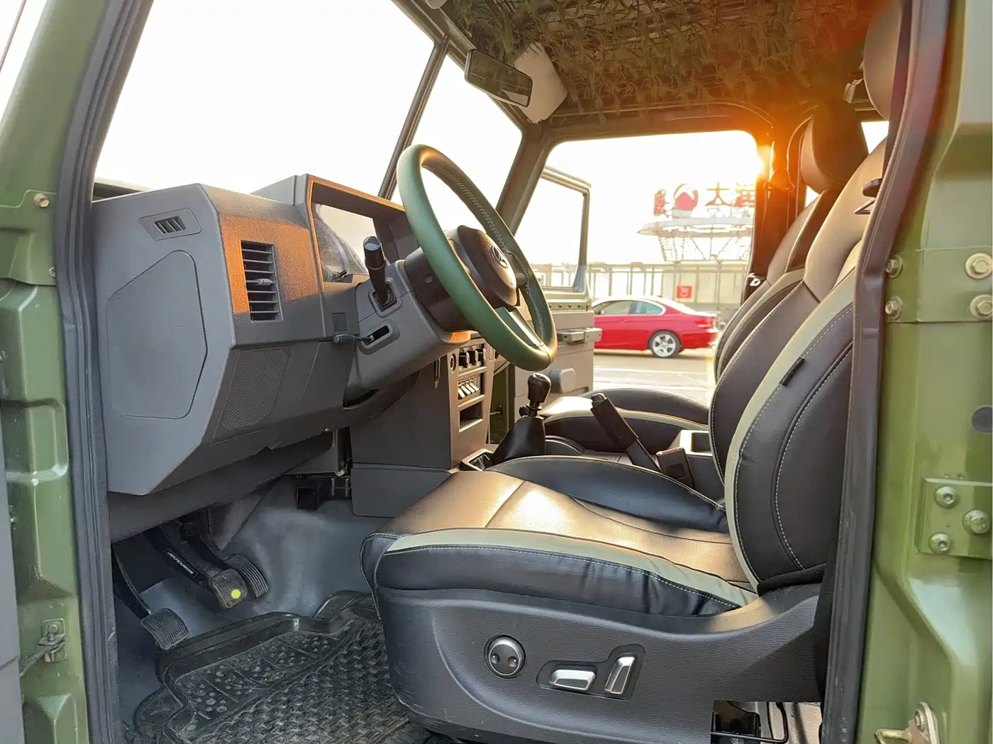 BAW Warrior 2018 2018 2.0T 5-Door 4WD Gasoline (China V)