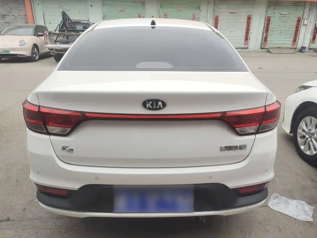 Kia K2 2017 Sedan 1.4L MT 15th Anniversary Special Edition GLS фото 4