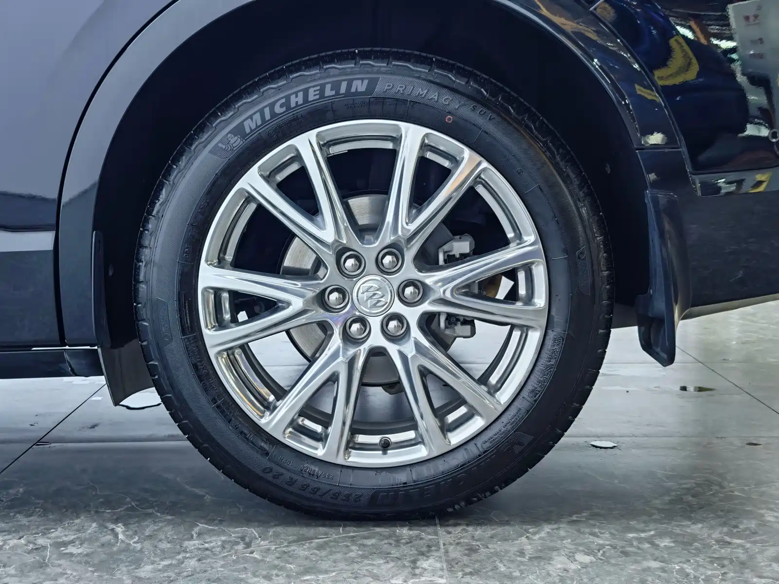 Photo 9 - Buick Enclave