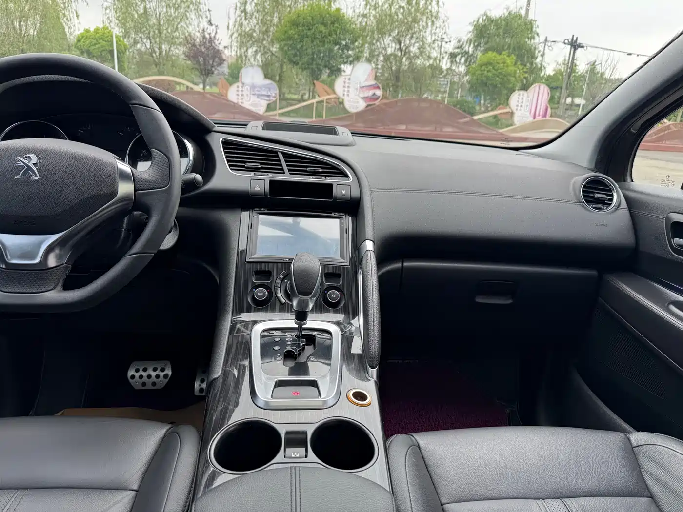 Peugeot 3008 2013 2.0L Automatic Trend Edition фото 18