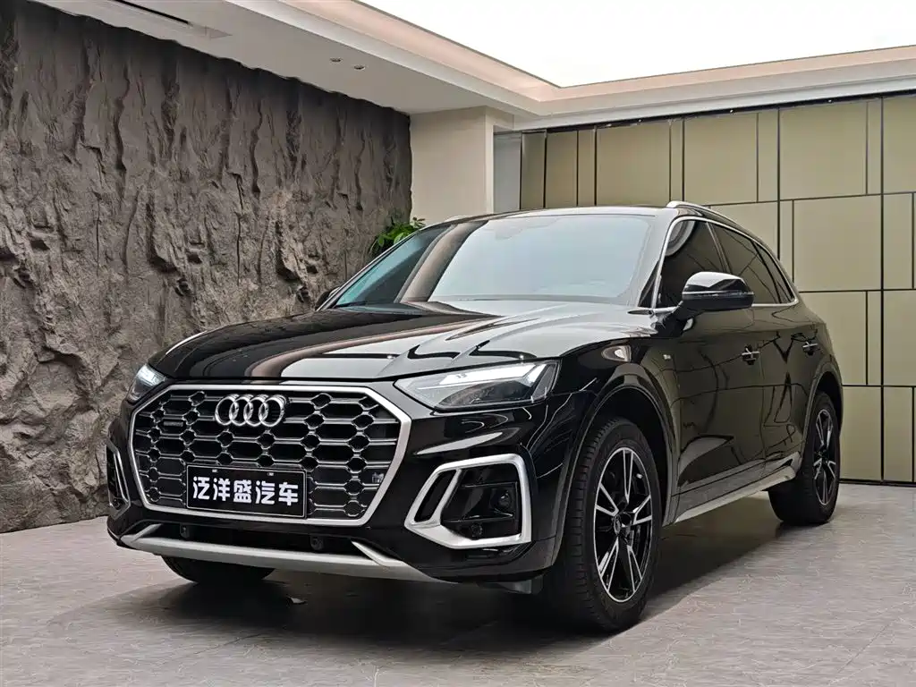Audi Q5L 2022 40T Fashion Dynamic