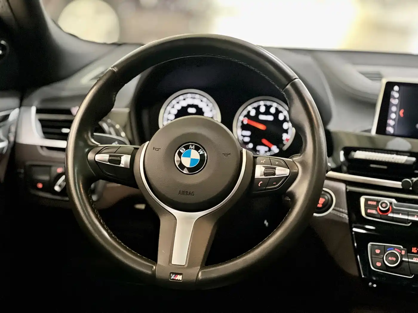 BMW X2 2020 2020 sDrive25i Leading M Off-Road Package