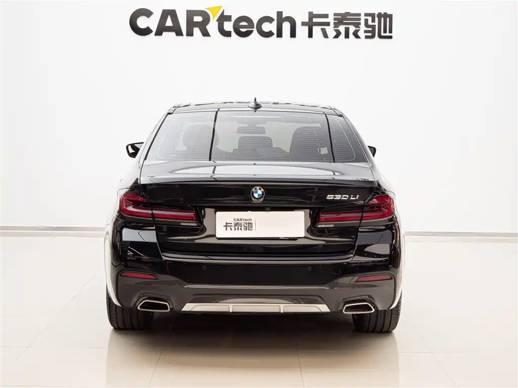 BMW 5 Series 2023 530Li Leading M Sport Package фото 5