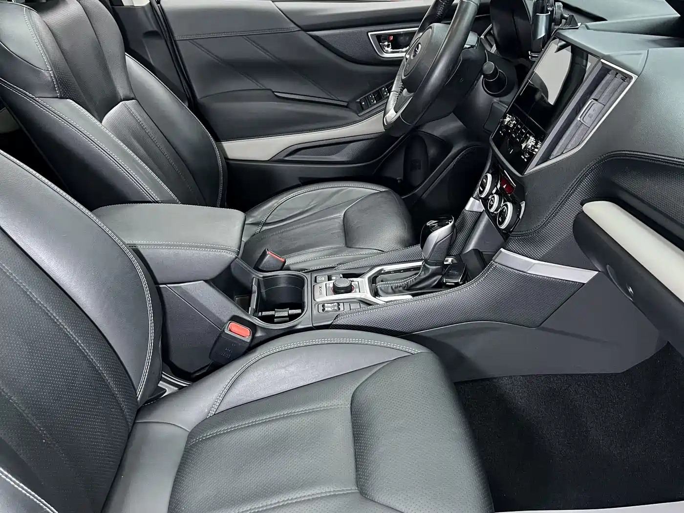 Subaru Forester 2022 2.0i AWD Luxury Edition with EyeSight фото 19