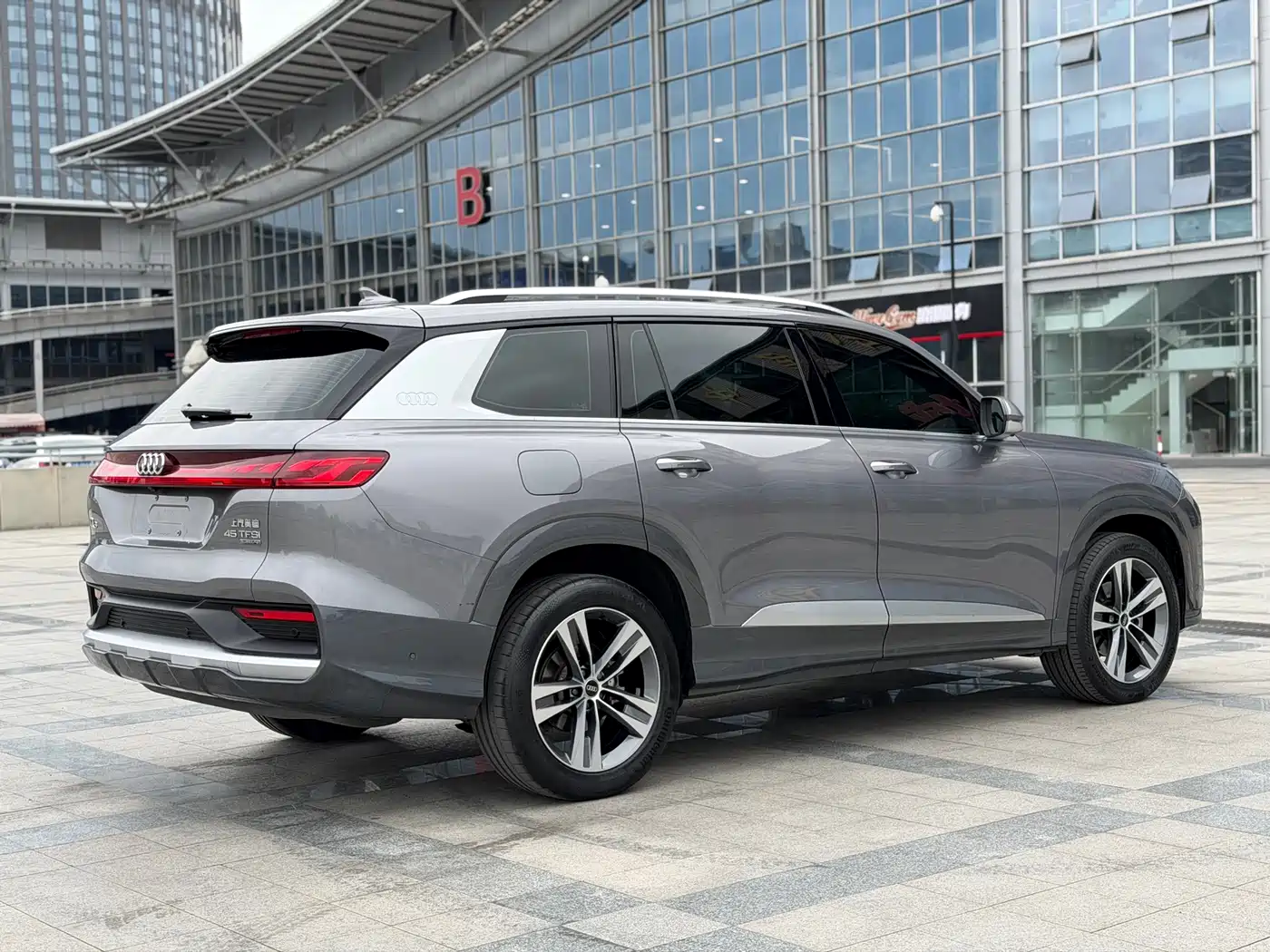 Audi Q6 2023 45 TFSI quattro Qiyun Light Yulin Package фото 7