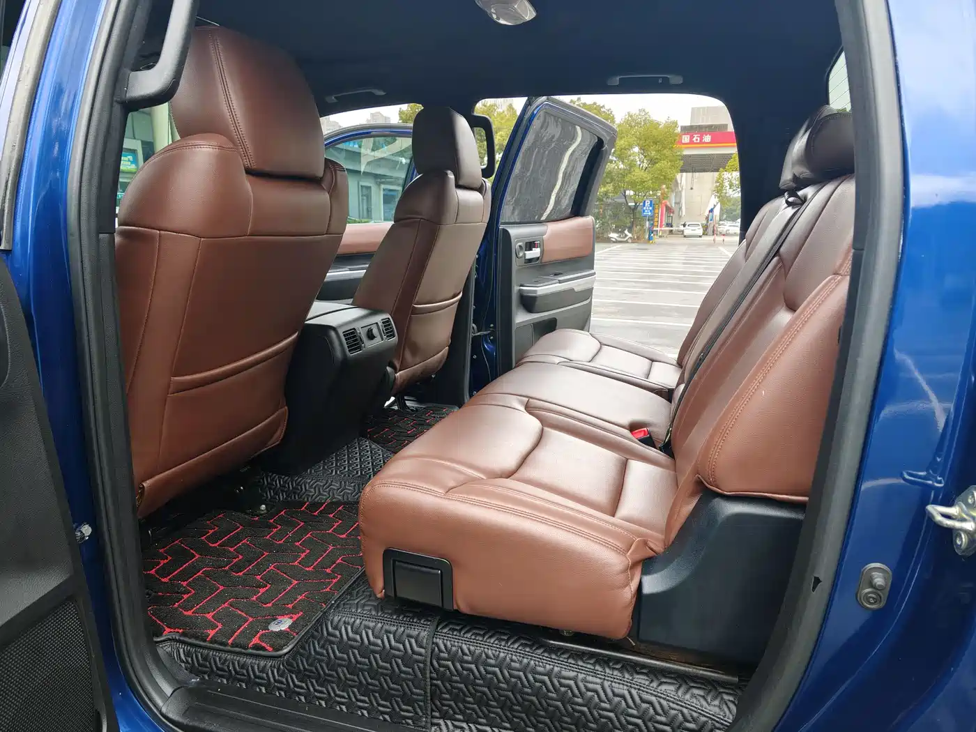 Toyota Tundra 2014 5.7L TRD Pro фото 7