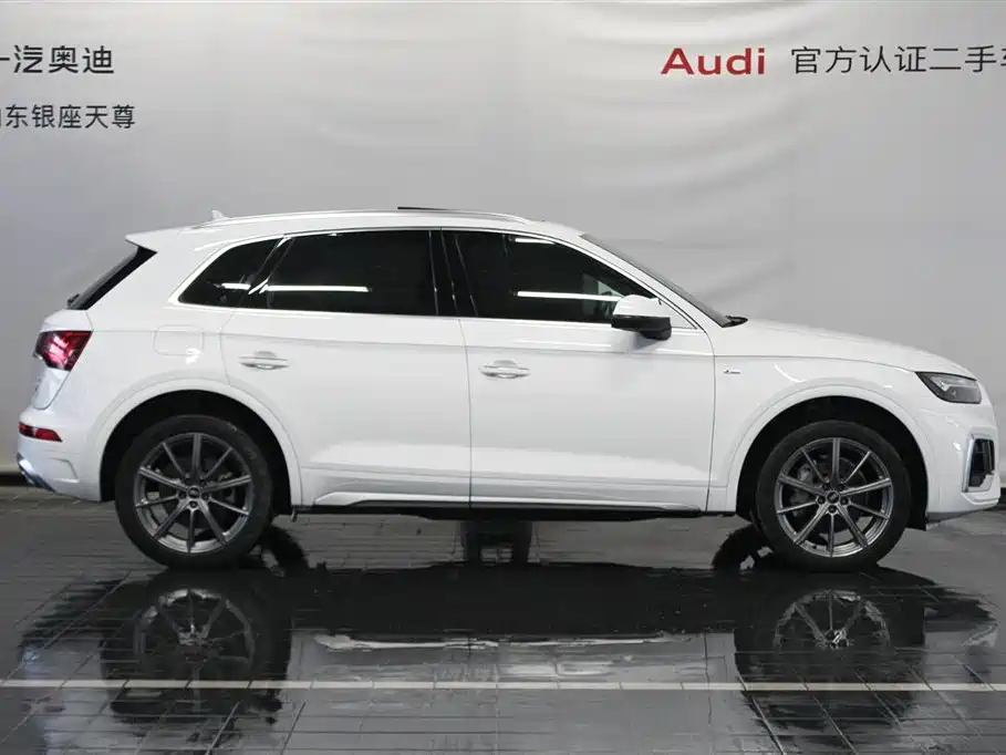 Audi Q5L 2023 40T Fashion Dynamic фото 4