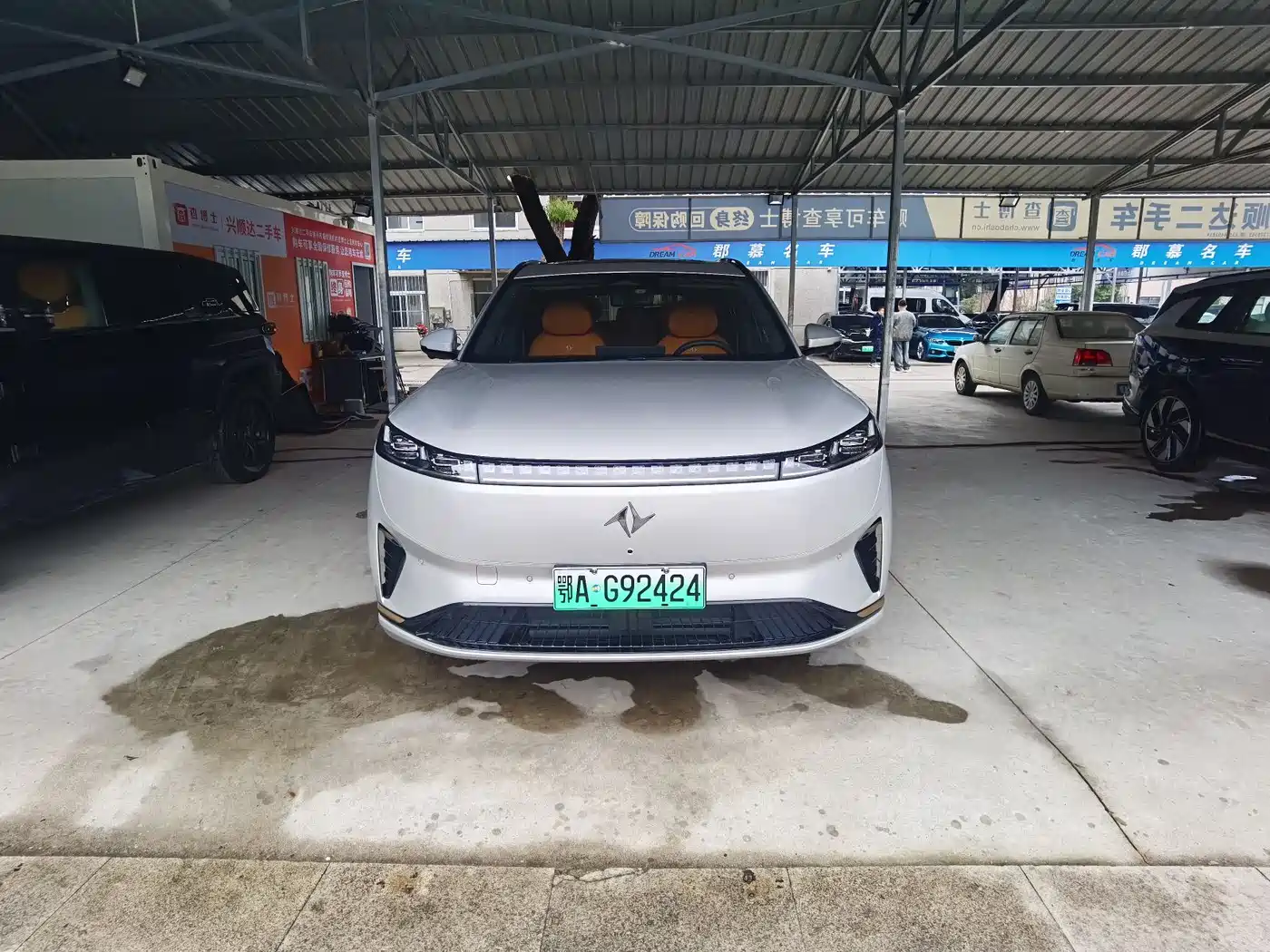 DONGFENG EΠ008