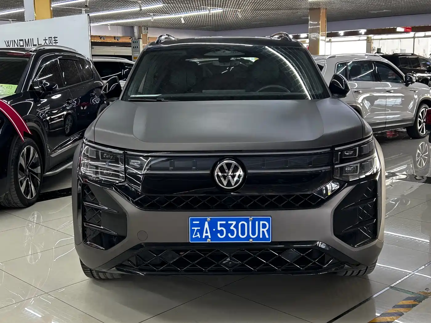 Volkswagen Teramont 2025 Teramont Pro 450TSI 4WD Summit Edition фото 2
